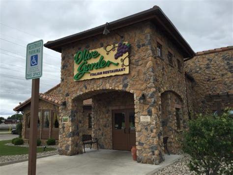 Olive garden oshkosh - Posted 11:33:34 PM. For this position, pay will be variable by location - plus tips.Our Winning Family Starts With You!…See this and similar jobs on LinkedIn.